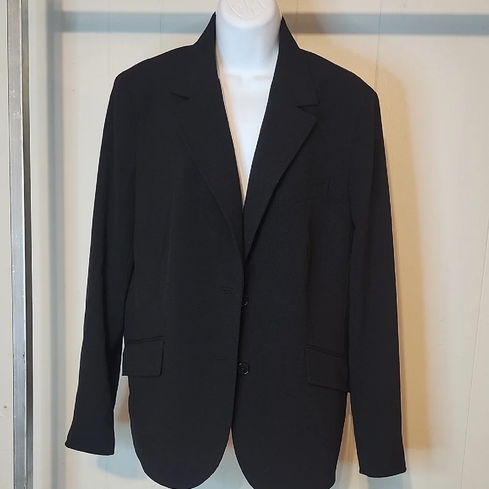 Anne Klein Black Sport Coat with Notched Lapels